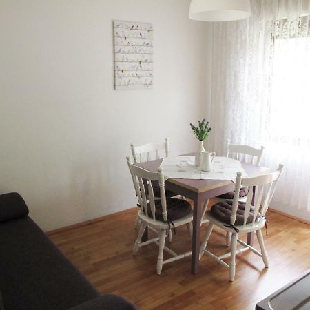 Apartments Marija Kaštela Eksteriør billede