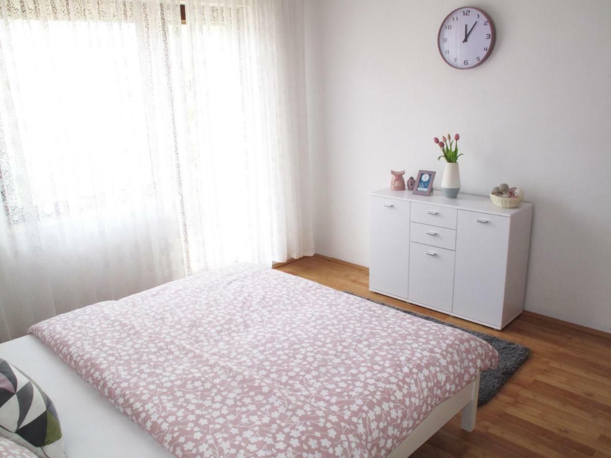 Apartments Marija Kaštela Eksteriør billede